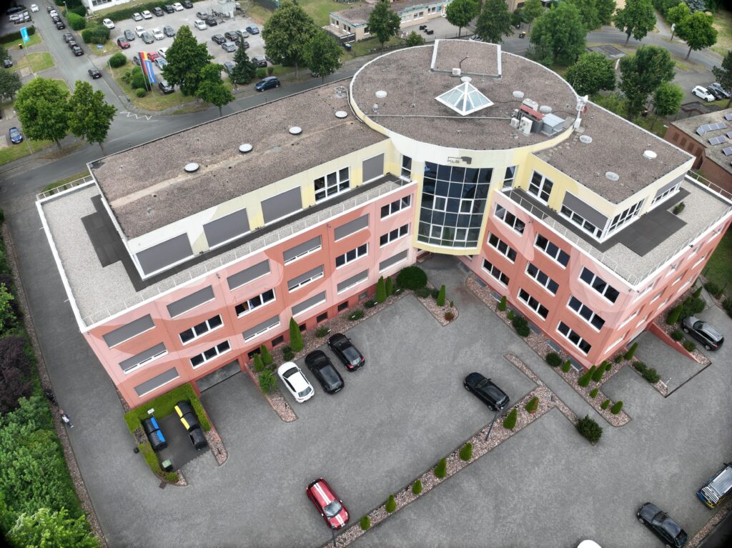 Bielefeld: Dachsanierung + PV Anlage